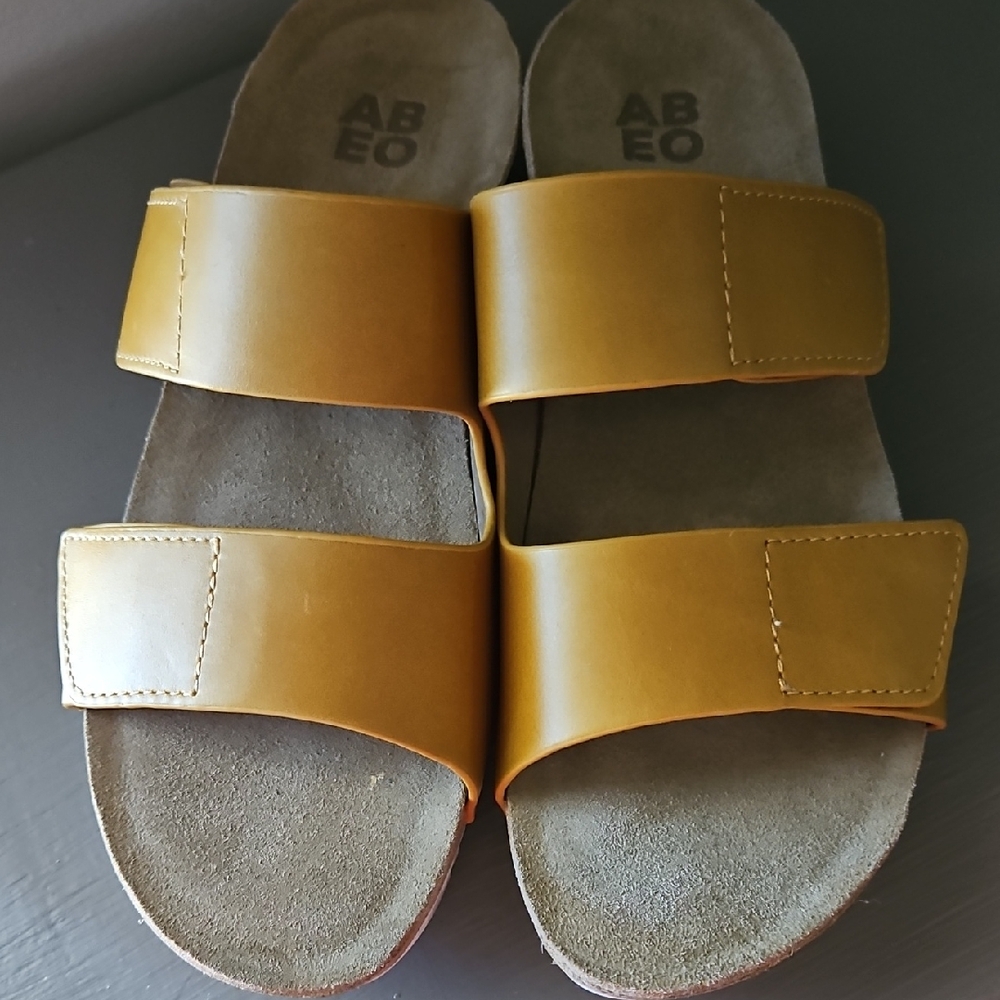 ABEO GABIE 2 VELCRO STAP LEATHER SANDALS sz 6